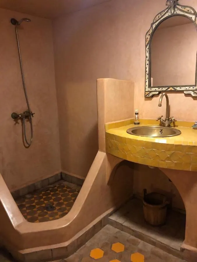 Riad Fes Ma Rocco بيت ضيافة